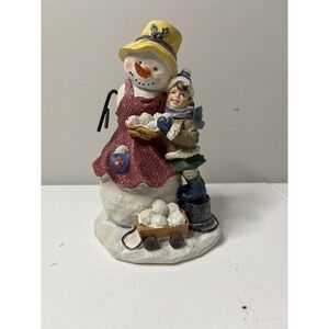 Nantucket Snowman Figurine Girl with Snowballs Winter Christmas Decor‎